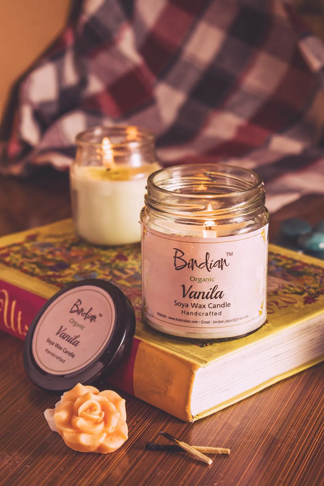 Vanila Scented Candle, 24 Hours Long Burning Time